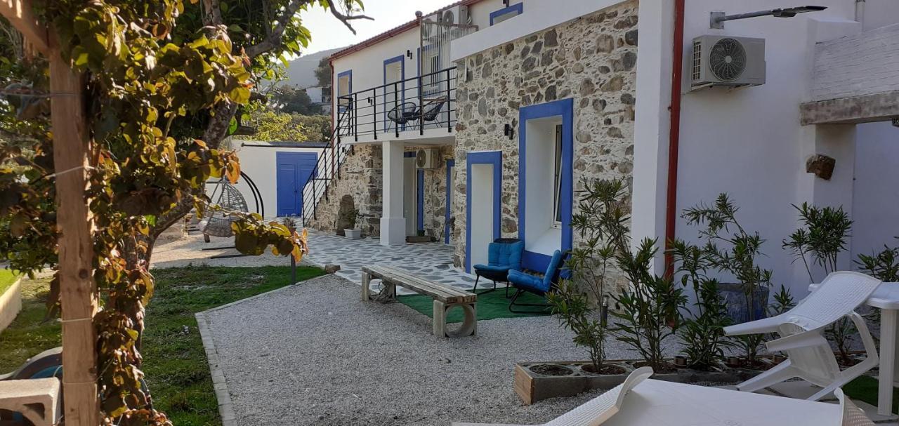 Cocooning Blue House Elafonisi Hotel Vathi  Buitenkant foto