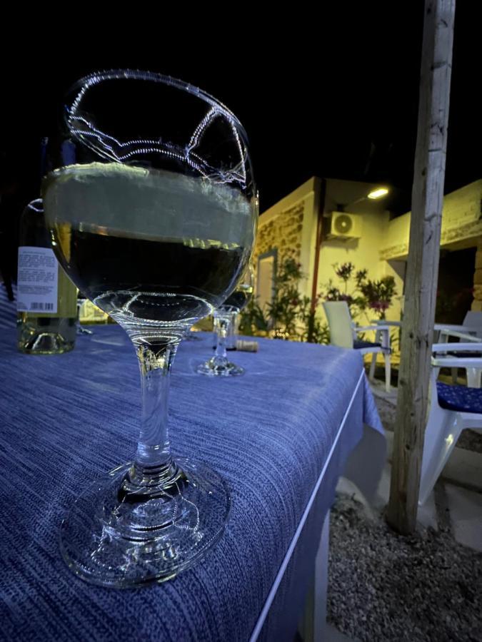 Cocooning Blue House Elafonisi Hotel Vathi  Buitenkant foto